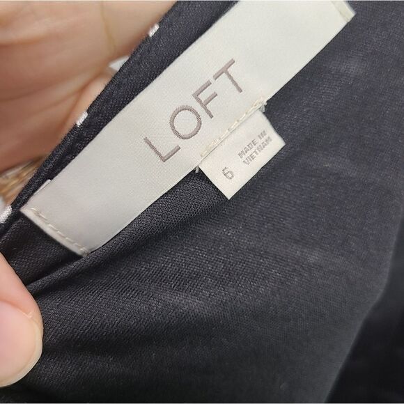 LOFT Black Striped Women's Dress Size 6 - Picture 3 of 5